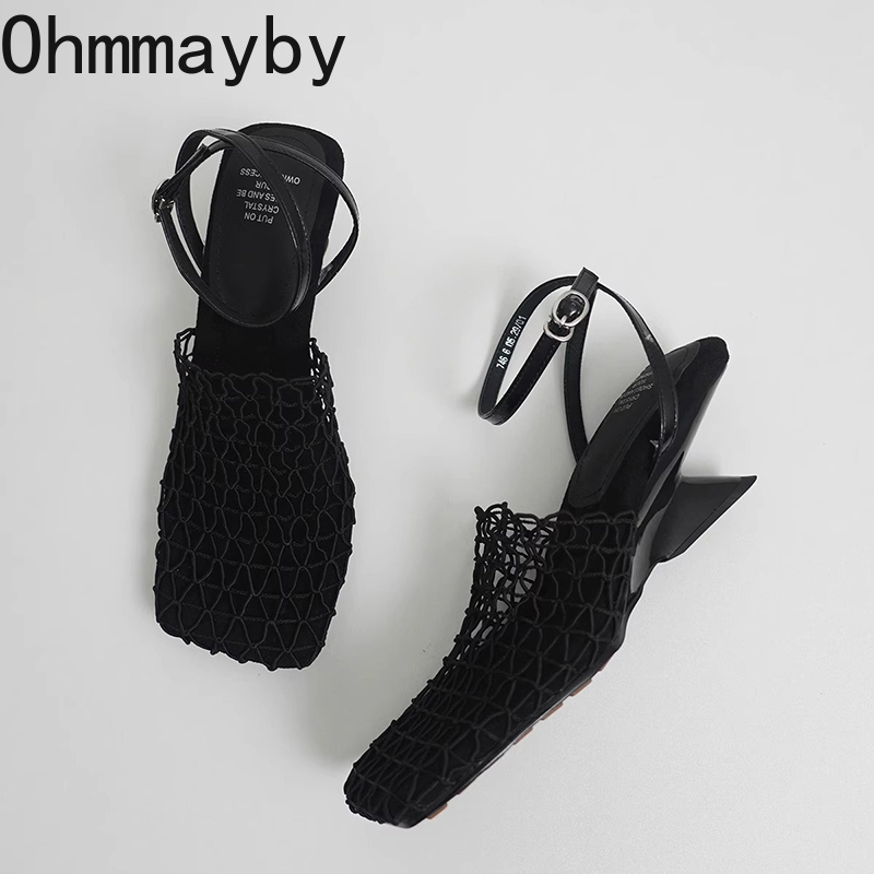Sandalias de lujo de diseñador - Luxury Lifestyle reseña y precio