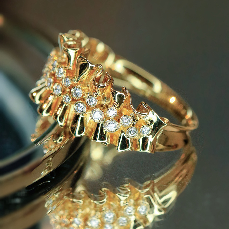 Anillos de Oro Amarillo de 18K - Luxury Lifestyle Girl reseña y precio